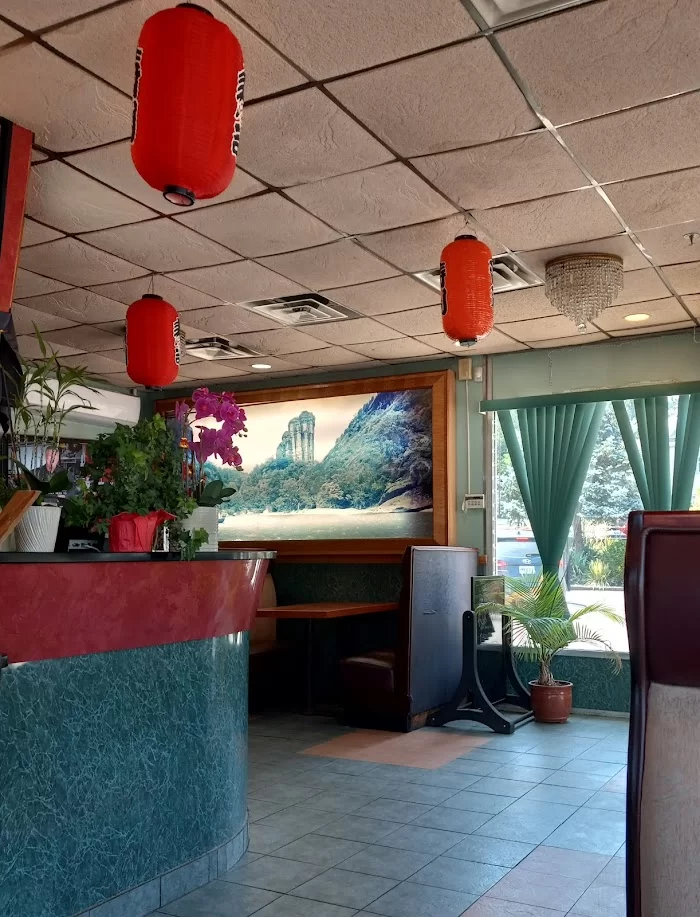 Happy Wok 4