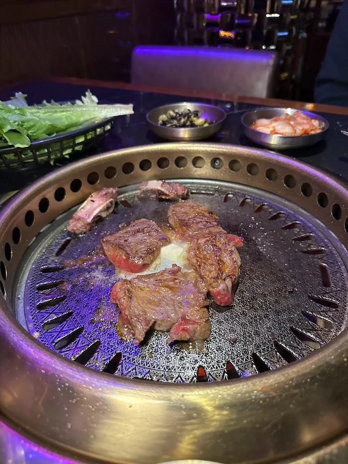 GOGI Korean Steakhouse & Sushi 4