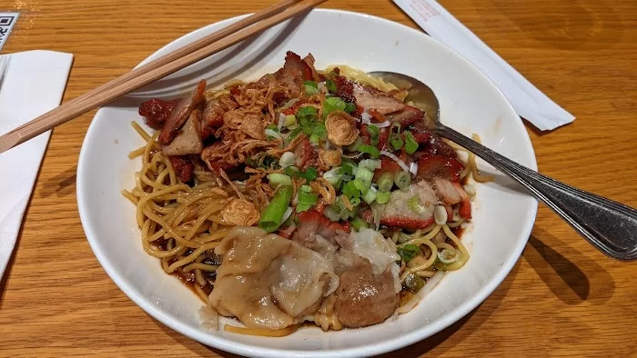 Mama Chow 10