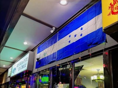 Salvadoreño Restaurante EL CHELE 0