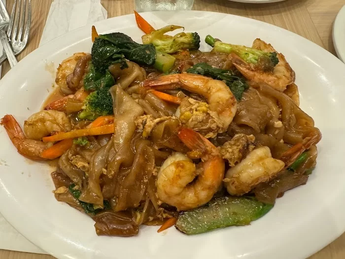 Boom Thai Restaurant 8