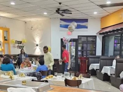 Taste of Everest - An Authentic Indian & Nepalese Cuisine and Bar 0
