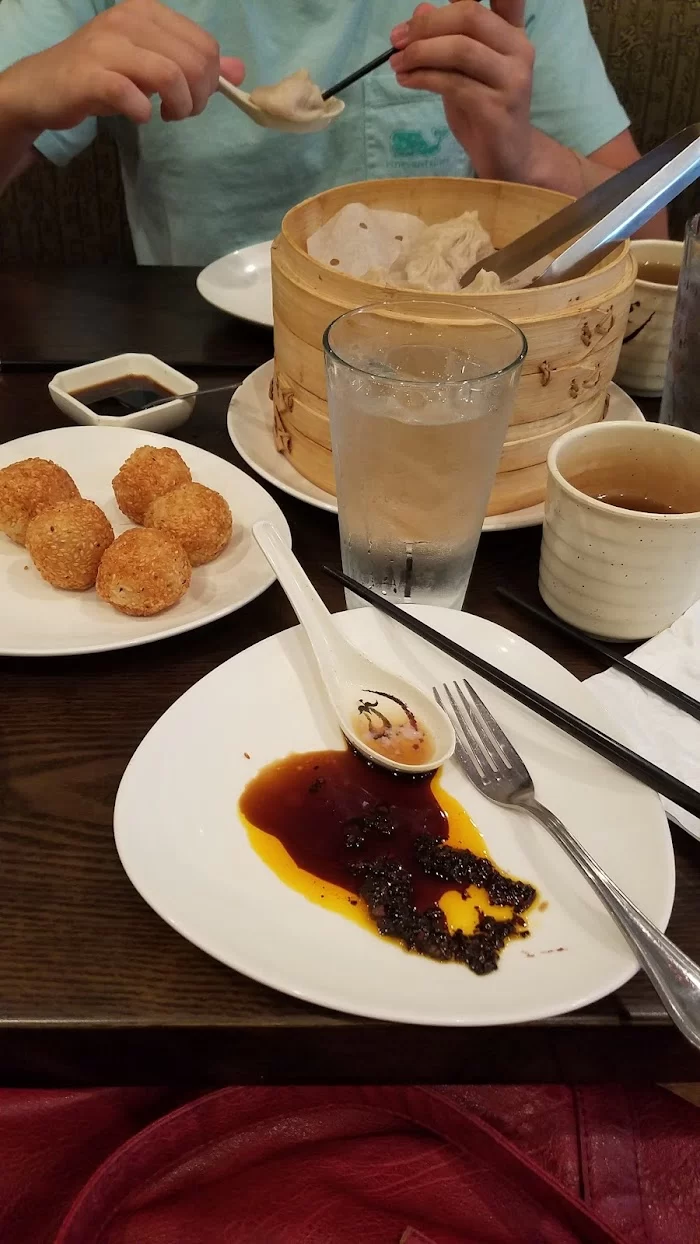 Ren Dumpling & Noodle House Llc 9