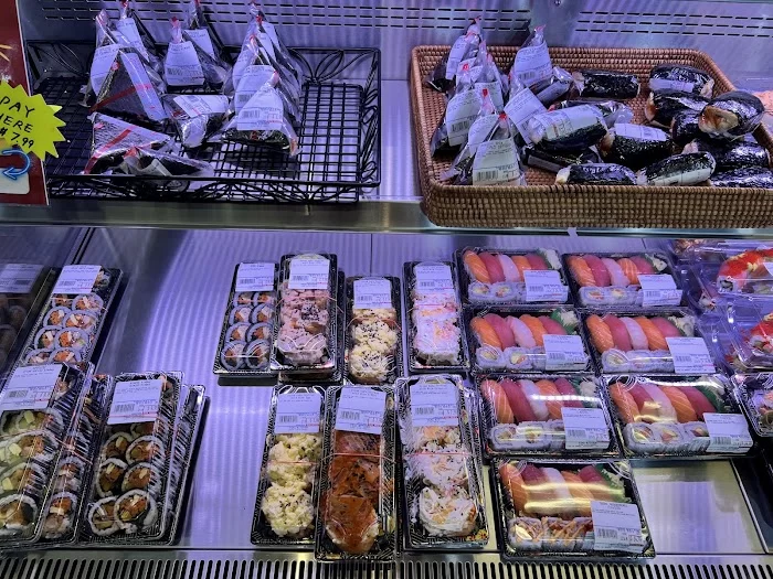 YEA'S KITCHEN 9