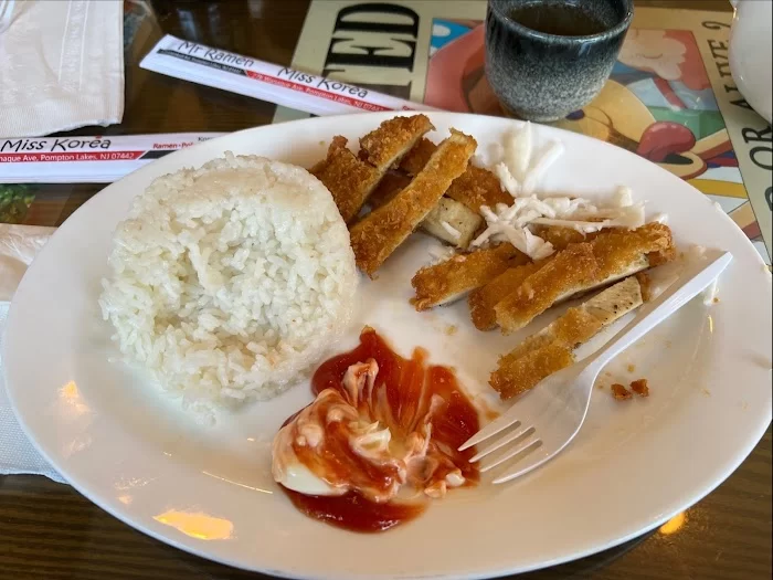 Mr. Ramen + Miss Korea 10