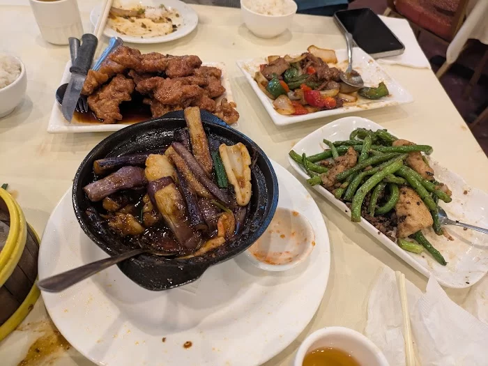 DimSum Seafood Restaurant 5