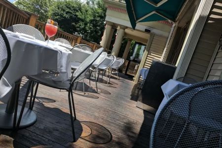 Tengda Asian Bistro