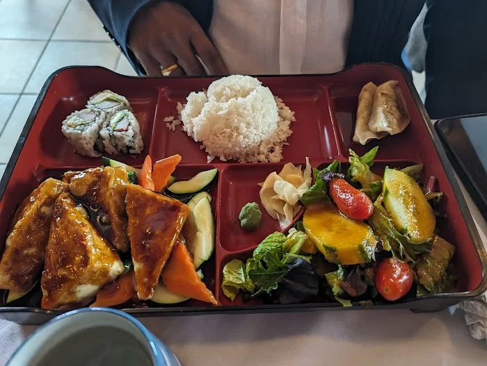 Tengda Asian Bistro 7