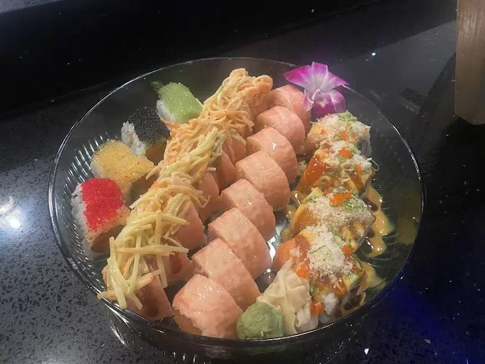 Aki Asian Fusion 4