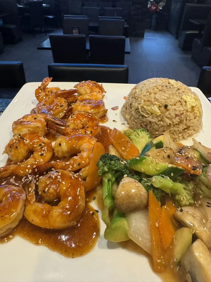 Aki Asian House 7