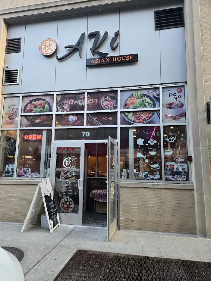 Aki Asian House 9