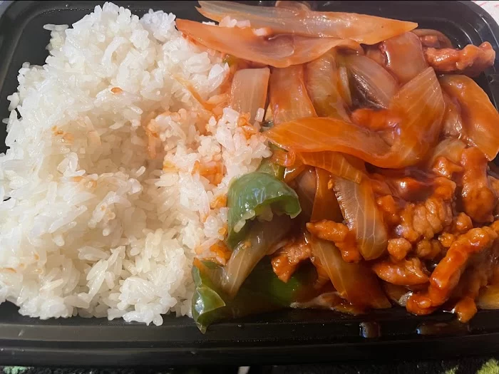 Little Chopsticks Kitchen 3