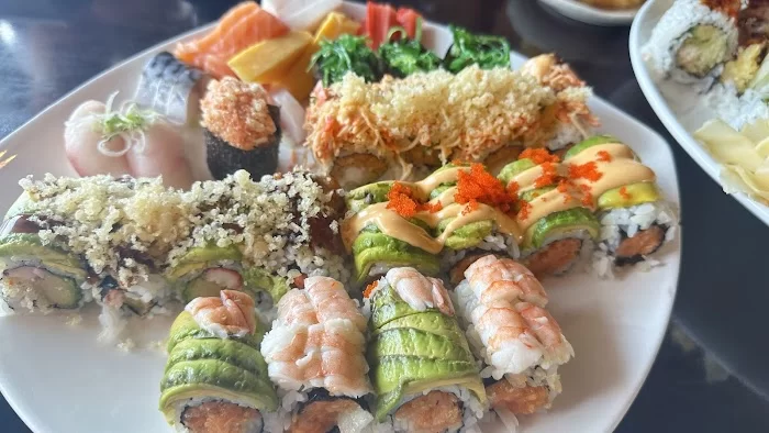 East Gate Chinese and Japanese Restaurant 8