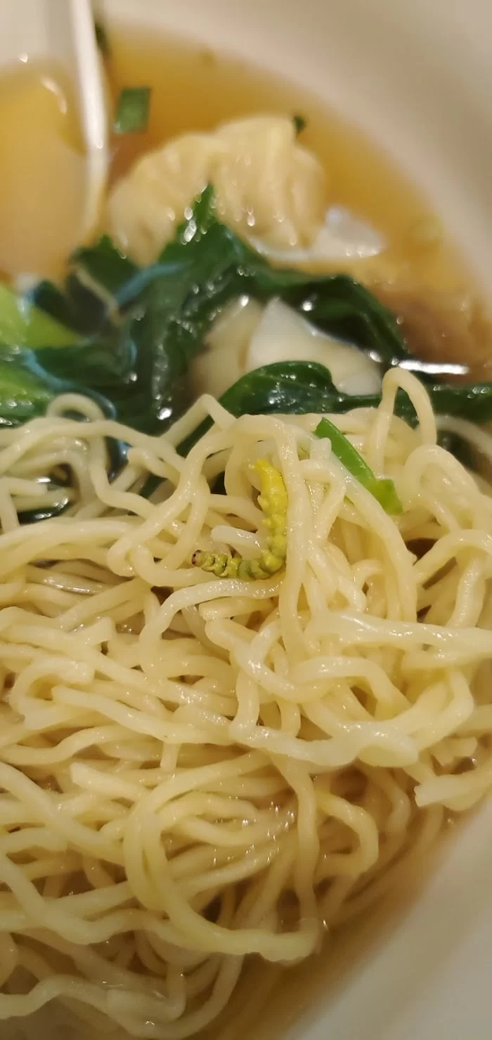 Mee Noodle Shop & Grill 8