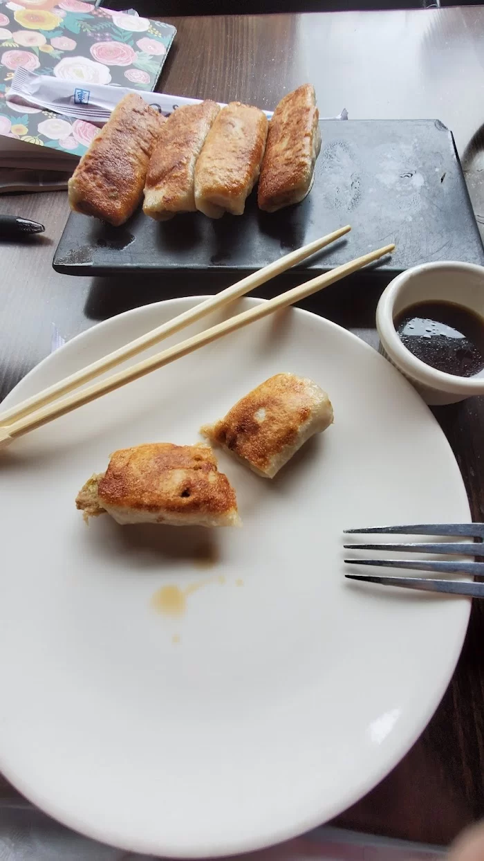 La Salle Dumpling Room 8