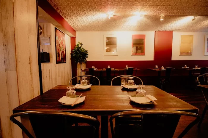 Jiang's Kitchen 疆湖 - Halal Chinese Food 1