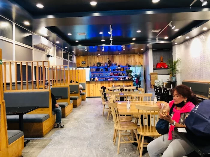Xinhuoban Restaurant 3