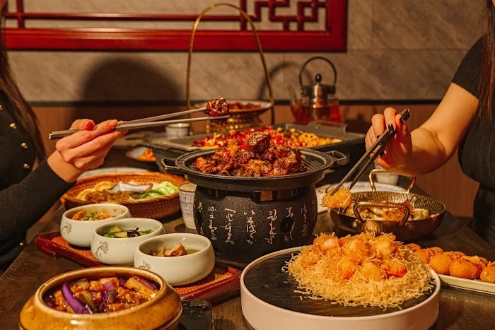 Chi Restaurant & Bar 6