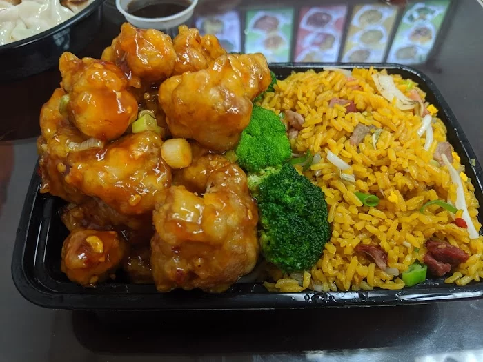 Tsing Garden Chinese Restaurant 8