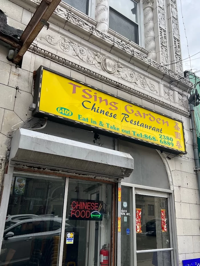 Tsing Garden Chinese Restaurant 10