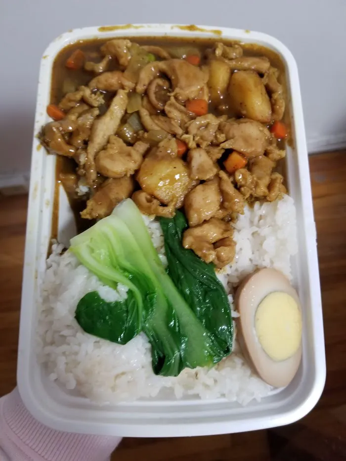 Hand Pull Noodle & Dumplings House 6