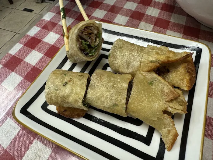 Hand Pull Noodle & Dumplings House 7