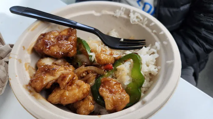 Lucy's Asian Kitchen 10
