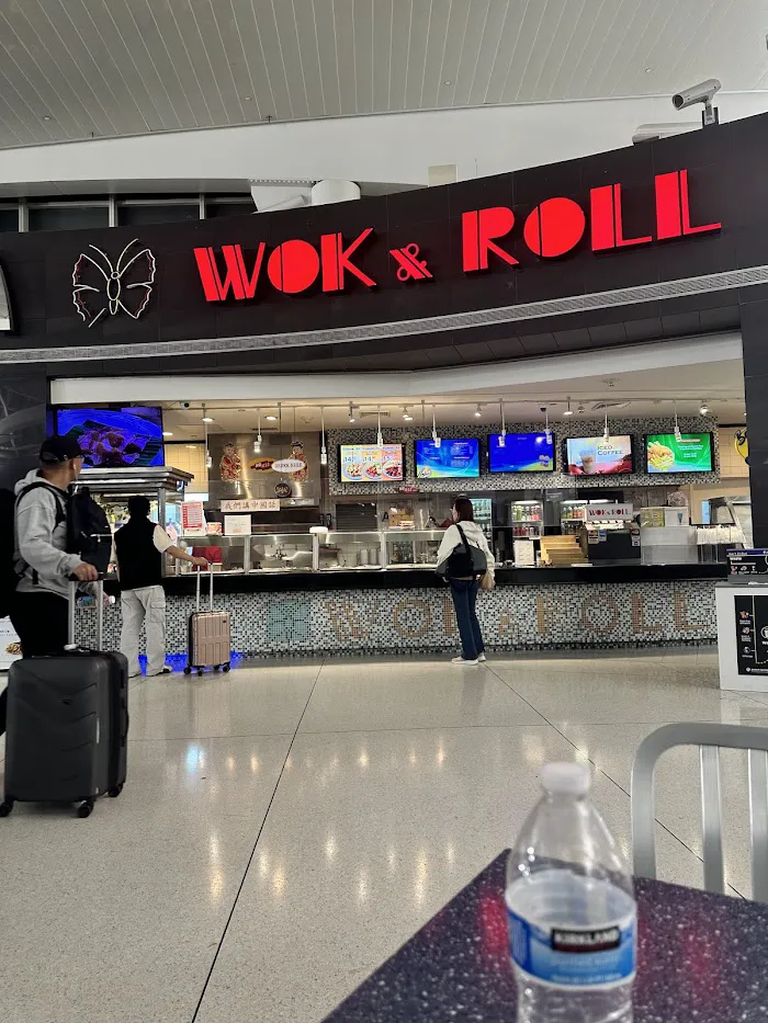 Wok & Roll 9