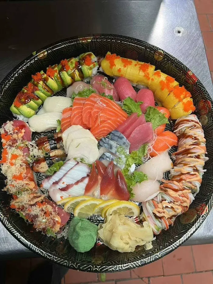 Dosenbo Sushi&Hibachi 4