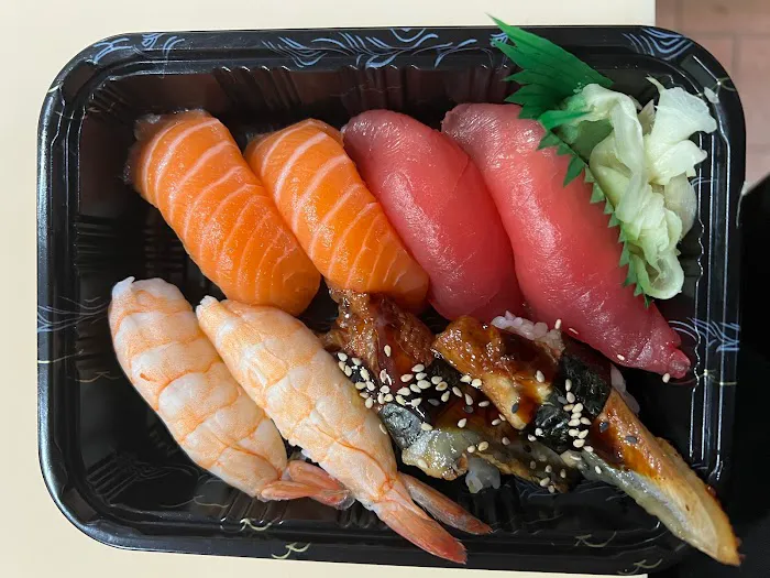 Dosenbo Sushi&Hibachi 2