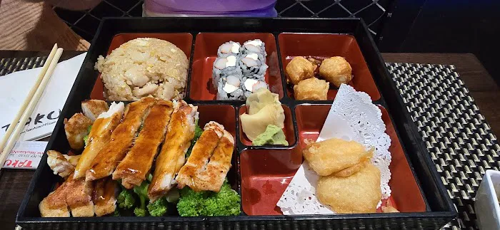 Taku Asian Bistro restaurant 2