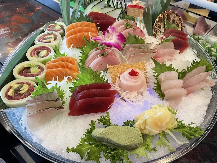 Yummy Yummy Asian Bistro 3