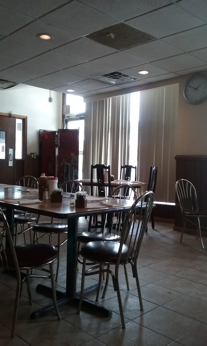 Wings Chinese Restaurant 6