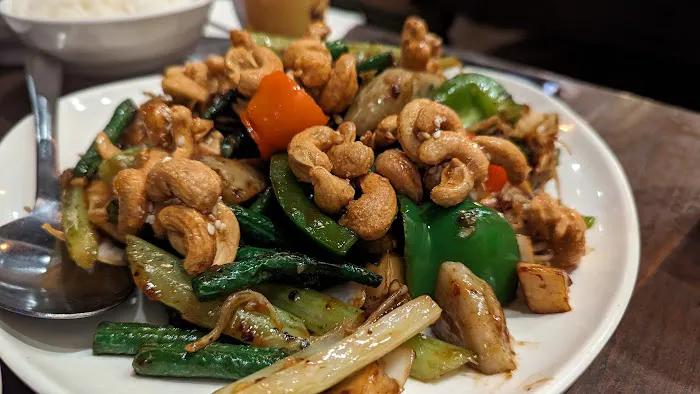 JM Seafood (Wing Yip Chop Suey Restaurant) 9