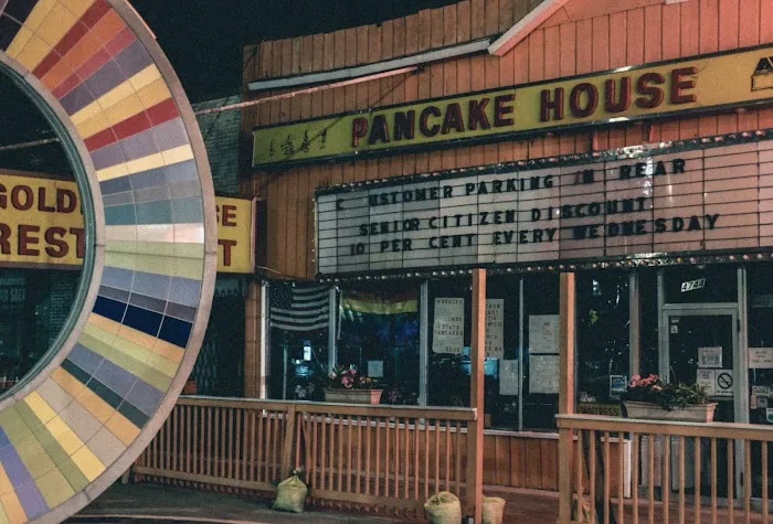Golden House Restaurant & Pancake House 5