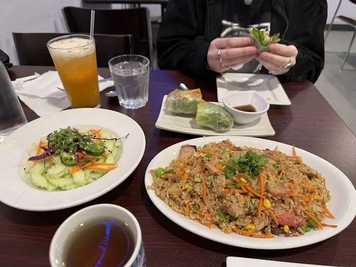 Broccoli Restaurant 3