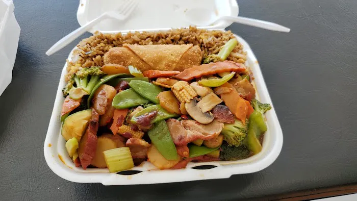 Leu's Oriental Chop Suey 6