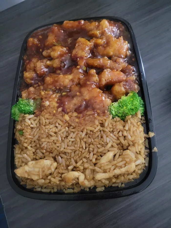 Leu's Oriental Chop Suey 10