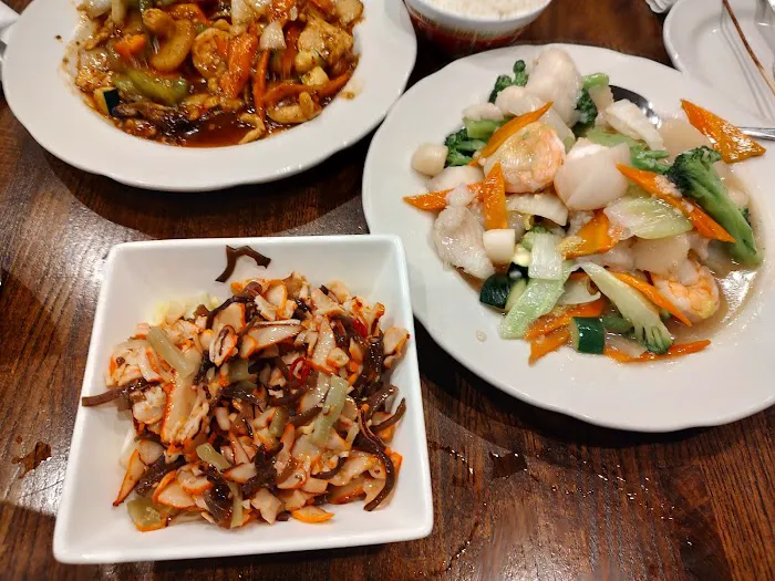 Koi Fine Asian Cuisine & Lounge 2