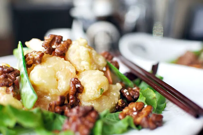 Koi Fine Asian Cuisine & Lounge 3