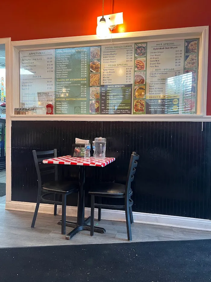 TAWAKKUL RESTAURANT 2