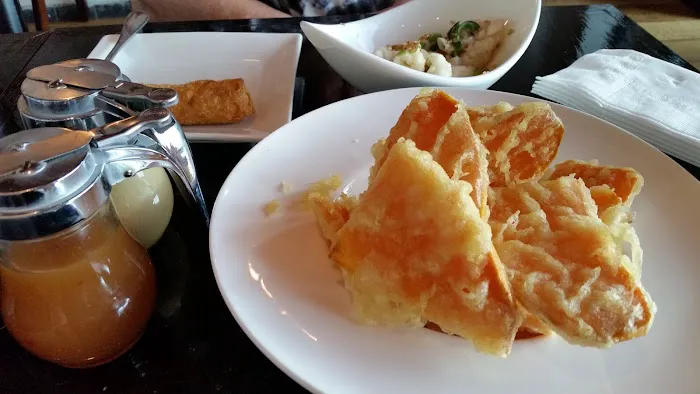 Little Wok - Evanston 5