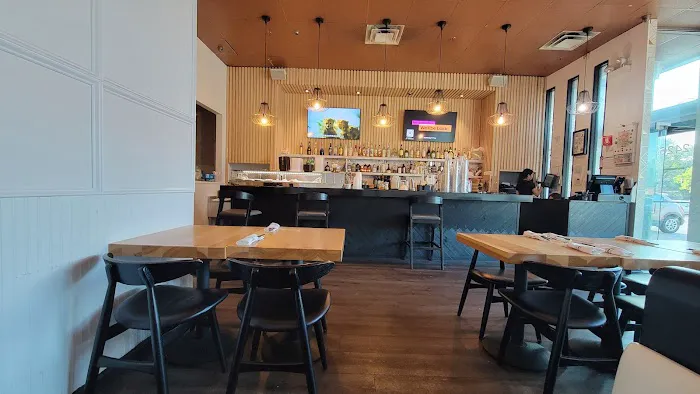 Little Wok - Evanston 8