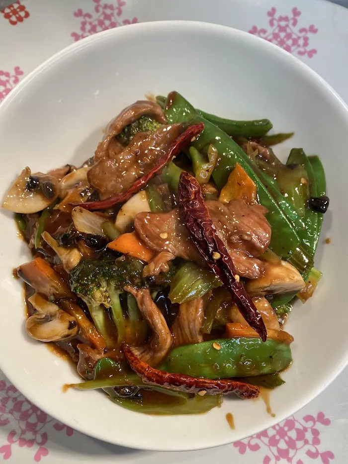Tony's Chinese & American Restaurant 2