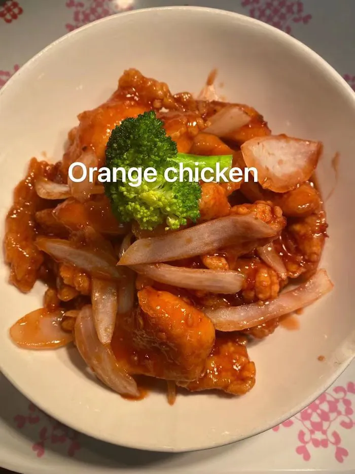 Tony's Chinese & American Restaurant 6