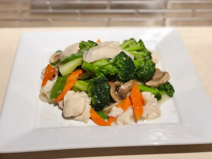 Happy Wok Asian Corner 2