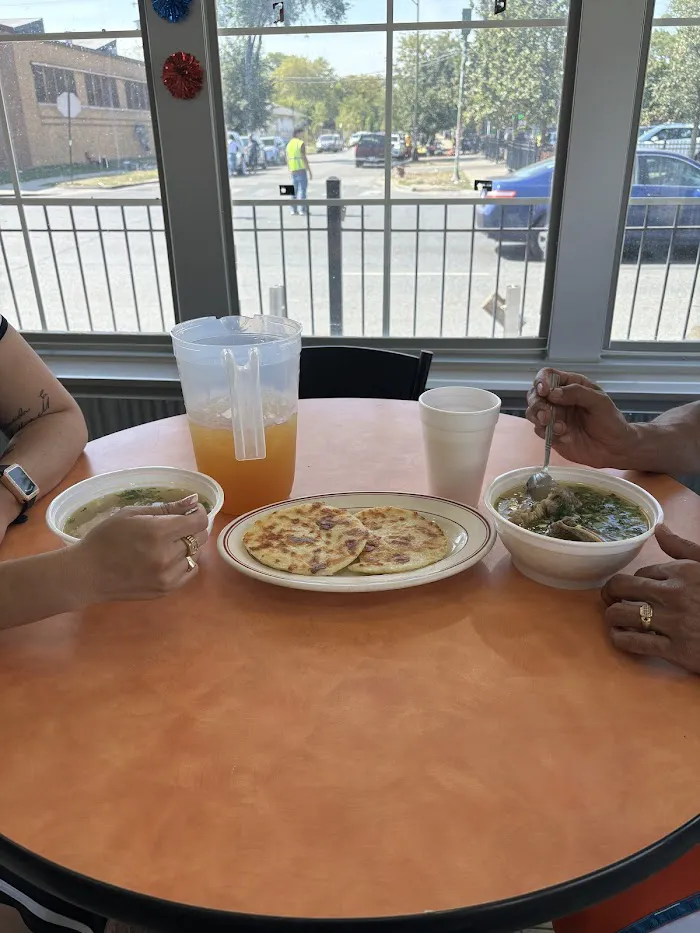 El Rinconcito Colombiano Latin Sushi Chinese kitchen 6