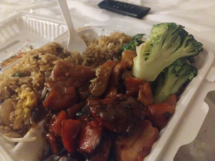 J Wok Chinese Kitchen 9