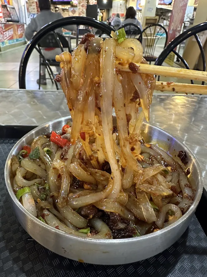 Szechuan Bistro 炳哥川菜 5