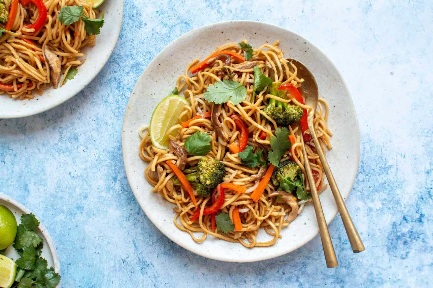 Chinese-Style Stir-Fried Noodles with Vegetables Recipe